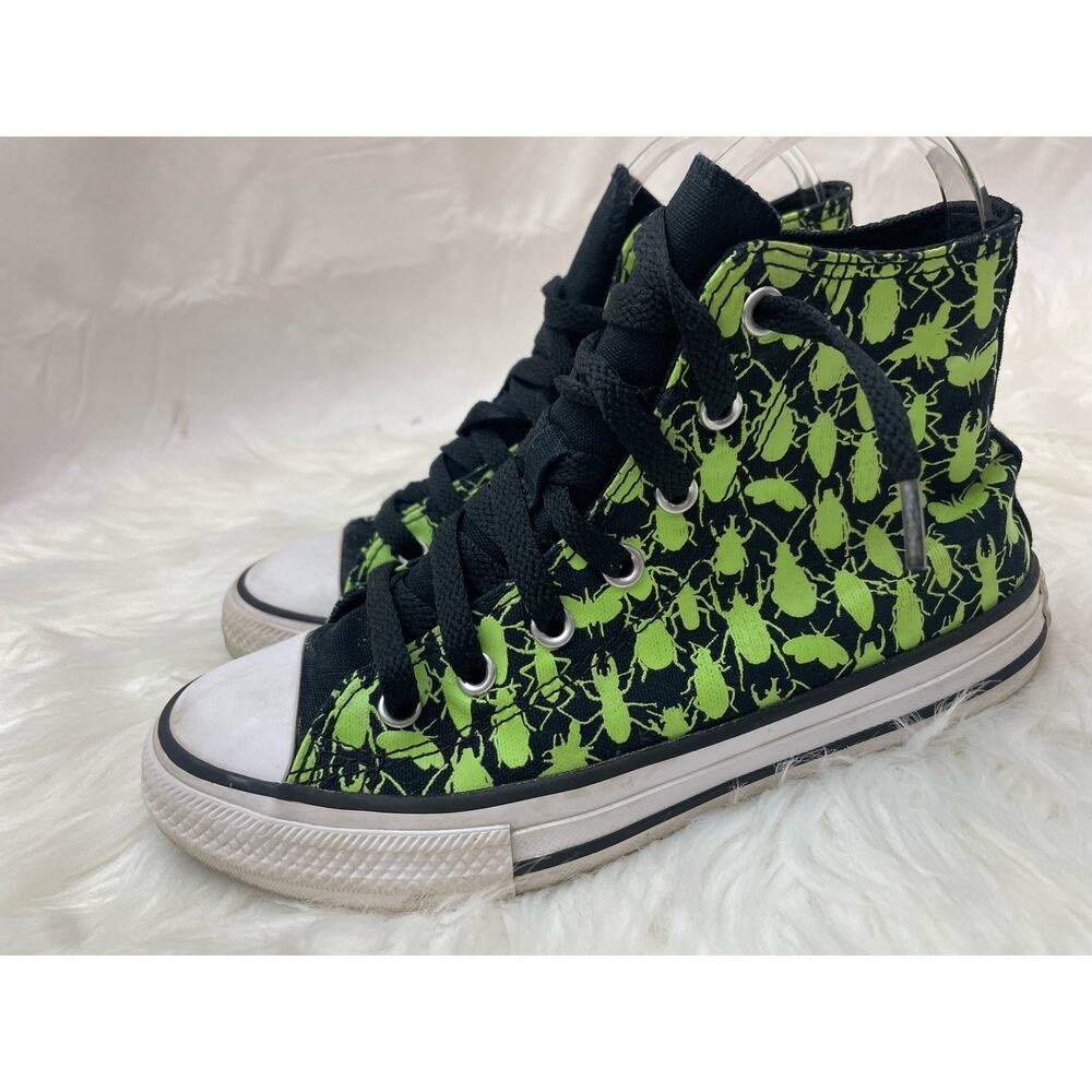 Converse Chuck Taylor Glow in the Dark Bugs Boy's 2 EUC
